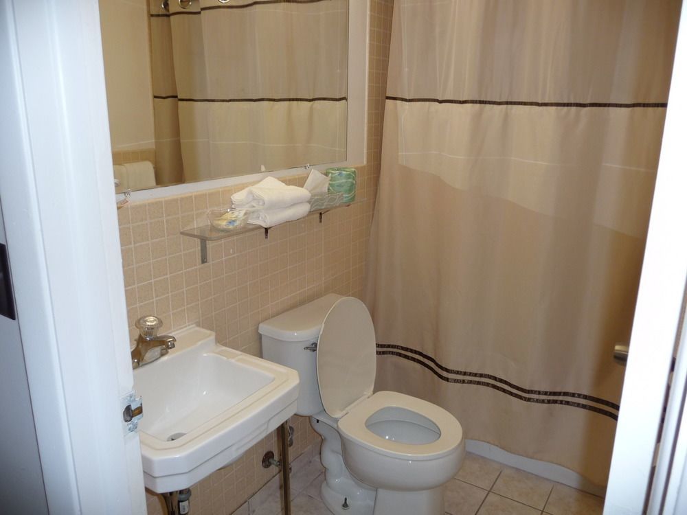 Budget Inn باتافيا المظهر الخارجي الصورة